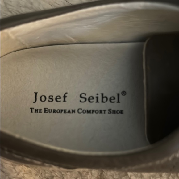 Josef Seibel “Caspian” Sneaker - Picture 5 of 5